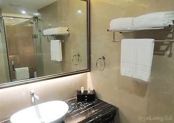 צ'נגדו Leiman Hotel מראה חיצוני תמונה